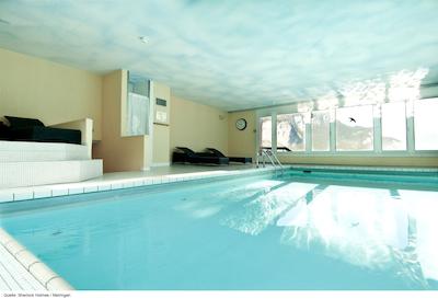 داز هتل شرلک هلمز