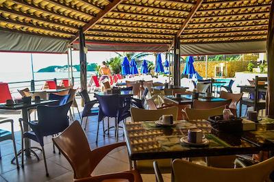 پریا ازول مار