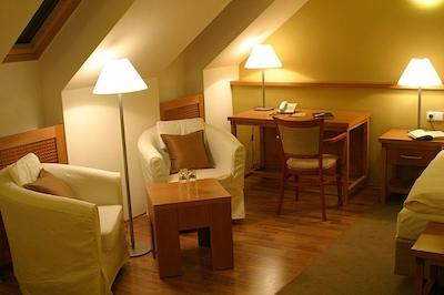 دلس ویلا هتل