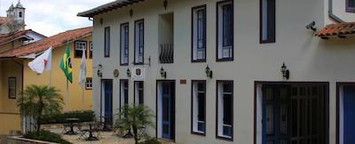 میناز جریز پوسادا