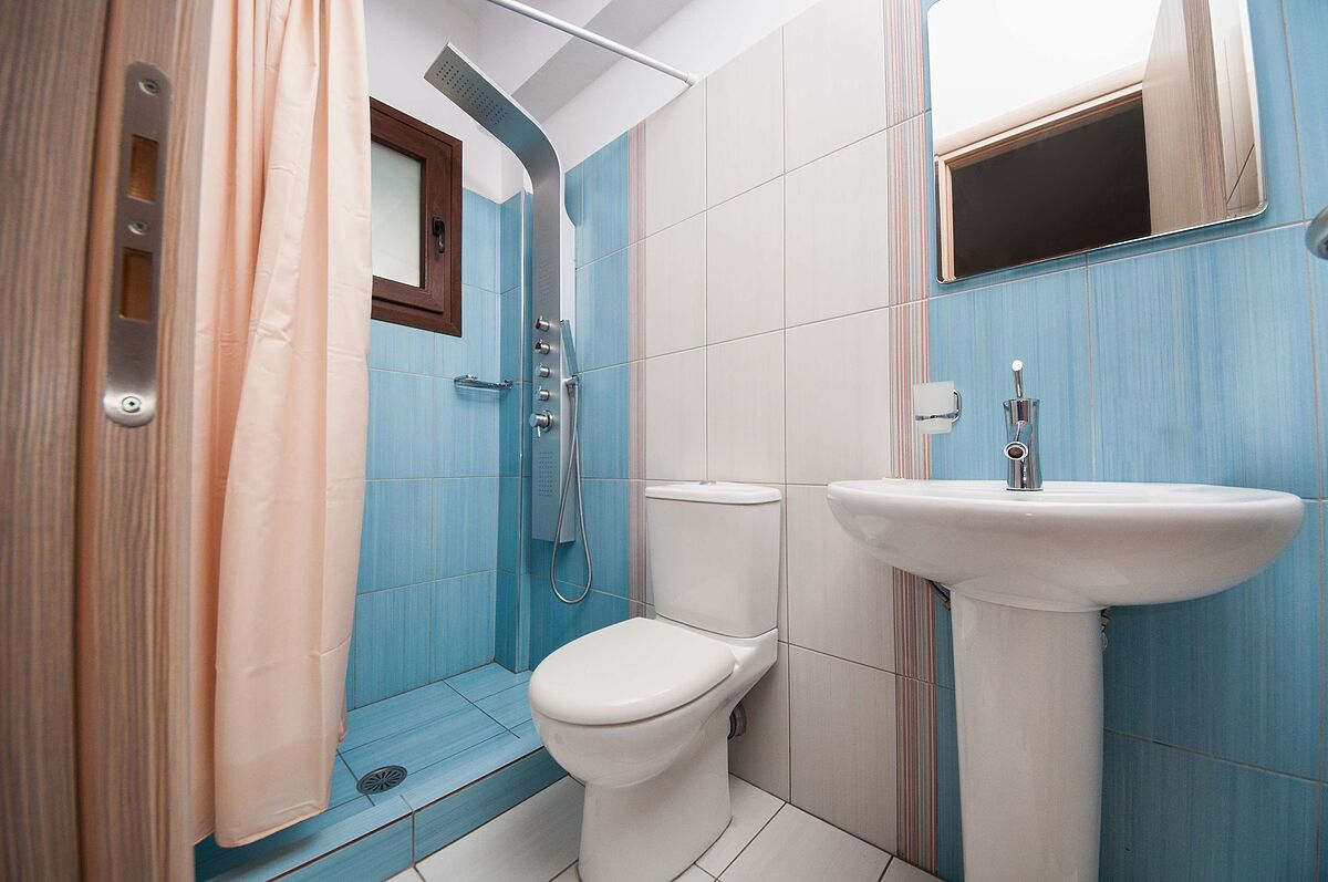 Depis Place Studios and Apartments