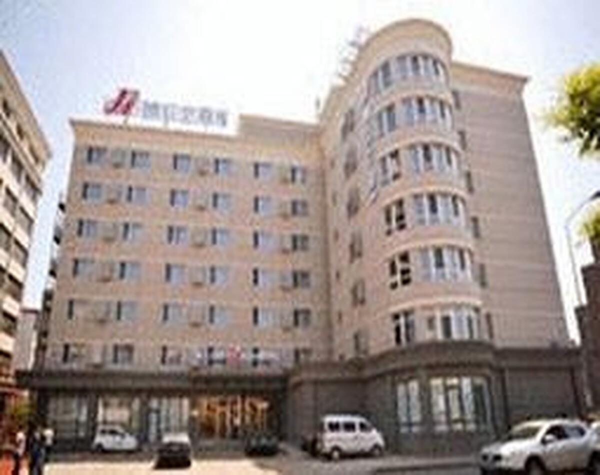 جینجیانگ این دالیان کسیشان استریت