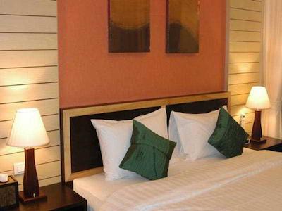 ویسپرینگ پالمز سویت