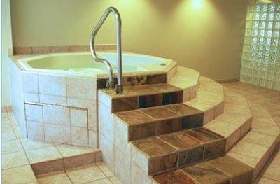 گلنگرو ات ماپل لیف