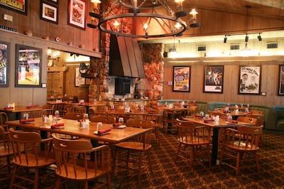 استوپیپ ولز ویلیج