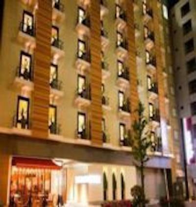 هتل رسُل ایکبوکورو