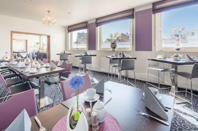 بست وسترن سیتی هتل پیرماسنز