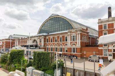 سیمپلی رومز اند سویتز