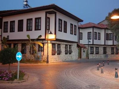 د سویت اپارت هتل