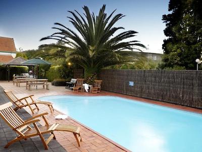 اوکلاند رس پارک هتل