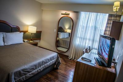 بوربن کوریتیبا کنونشن