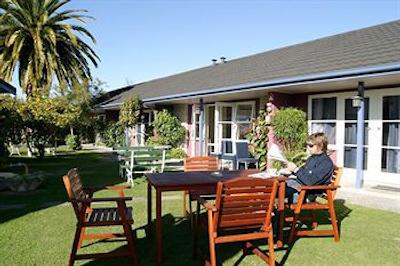 اسور کلنیال لج متل