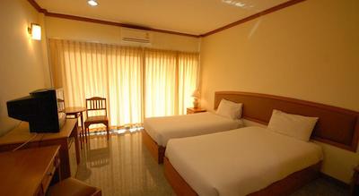 گولدن لاند هتل