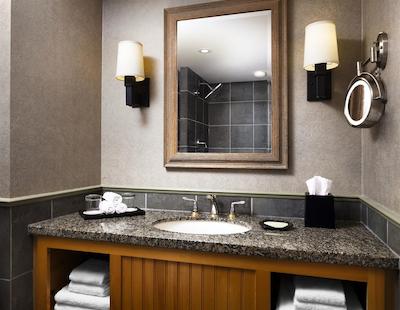 د وستین ریزرت اند اسپا