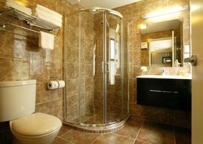 آلکساندر این