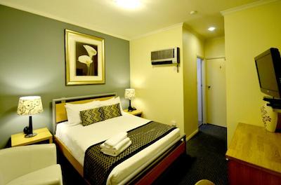 ادلید سیتی پارک متل