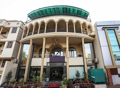 اپتیموم تارا پالاس