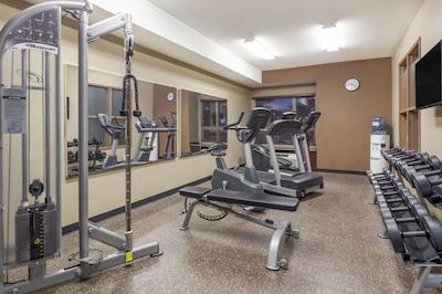 میکرتل این اند سویتز استوان