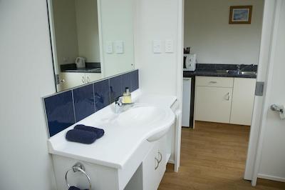 کاپتین کوک متر لج