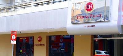 ایتابونا پالاس