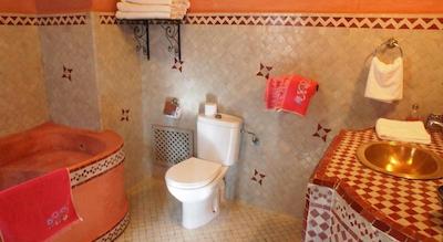 ریاد آل خانساا