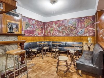 امازناز پالاس