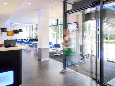 ایبیز بوجت برلین آلکساندرپلاتز