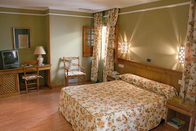 هتل دنا بلانکا