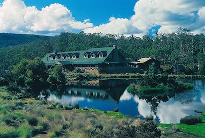 پپرز کرادل مونتین لج