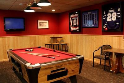 اساوریج این اند کنفرنس سنتر جاسپر