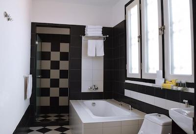 جنکر بوتیک هتل