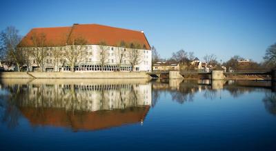 میچل هتل لاندشوت