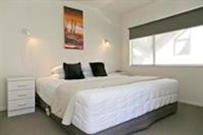 ل چالت سویس تاوپو