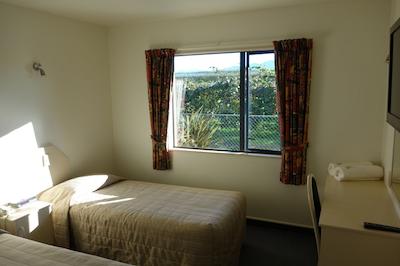 اوالن مانر متل