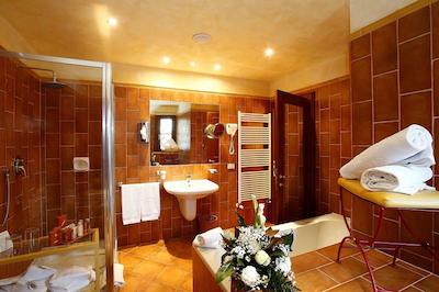 لا بانیا گولف اند اسپا ریزرت سینا کوریو کالکشن بای هیلتون