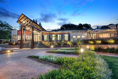 پرتیا هتل روستنبورگ هونترز رست