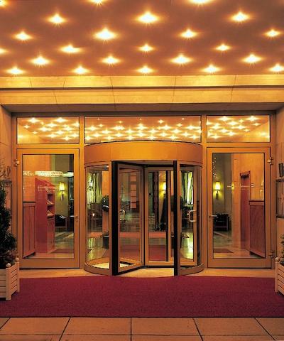 هتل چمنیتزر هف