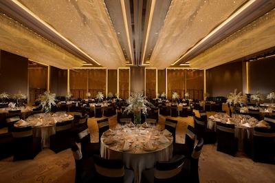 هیلتون زهنگشان دونتون