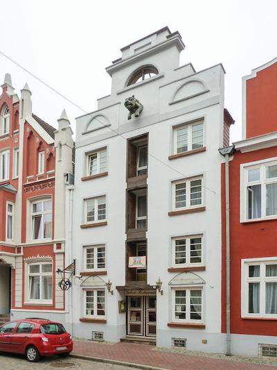 هتل آلتر اسپیچر