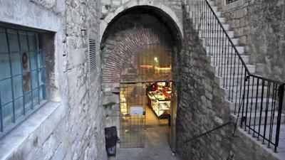 دیکلتیان هریتاج هتل