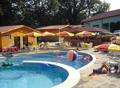 ویلاز اواسیز