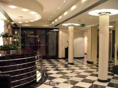 روم مات لاریز