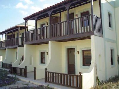 اسالیناز بیچ هتل بدروم