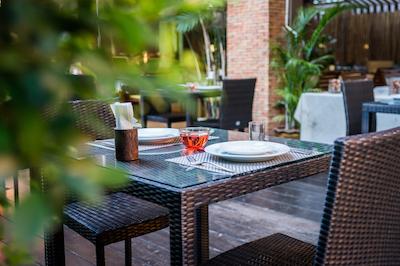 اِیرست هوا هین