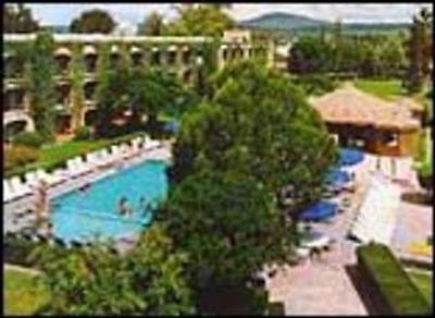 هلید این اکسپرز اند سویتز کرتارو