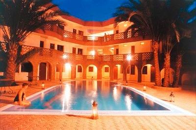 اوارزازات ل ریاد هتل