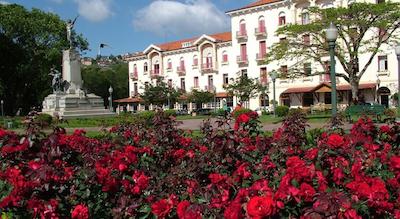 پالاس هتل پز د کالداز-کارلتون پلازا هتلز