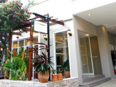 د سانرایز رزیدنس