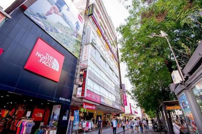 دیاری اُف تیپی هتل ایی