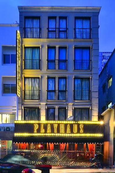 پلی هاوس تونگلر بانکوک